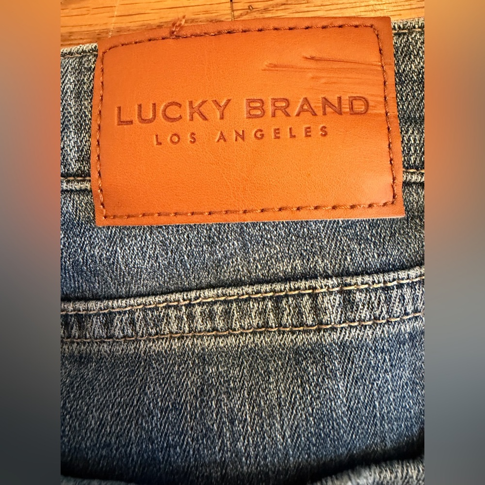 Lucky Brand Women’s Boyfriend Mid Rise Sienna Stretch Jeans - Picture 6 of 10
